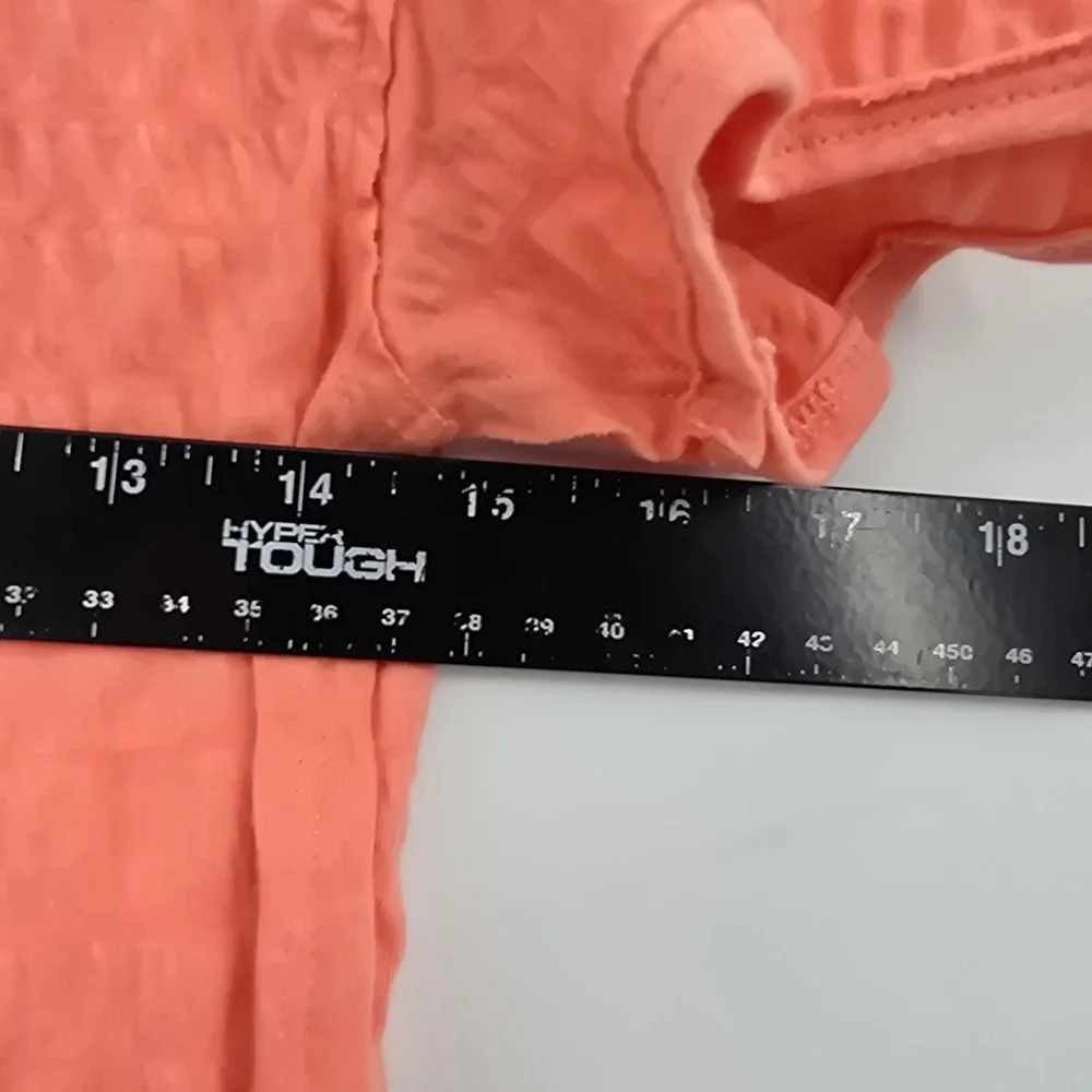 We The Free Free People Coral Pink Smocked Puff Sleeve V-Neck Top Size Small‎